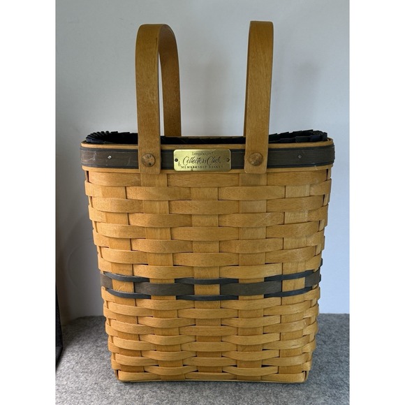 Longaberger Other - Longaberger Collector's Club Membership 10" Basket 2000